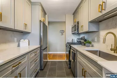 605 Grove Street 15 L #15 L, Clifton, NJ 07013 - Photo 3