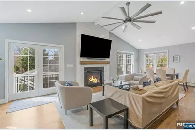 59 Colgate Avenue, Wyckoff Township, NJ 07481 - Photo 3