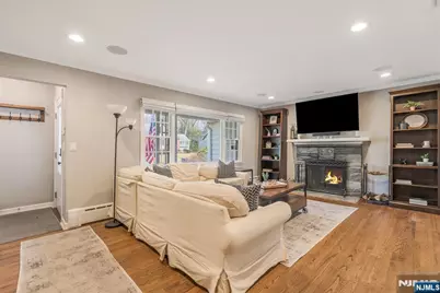 59 Colgate Avenue, Wyckoff Township, NJ 07481 - Photo 9