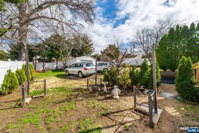 53 Elmwood Avenue, Bogota, NJ 07603 - Photo 27