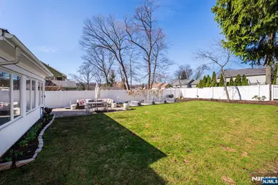 68 Newman Avenue, Verona, NJ 07044 - Photo 9