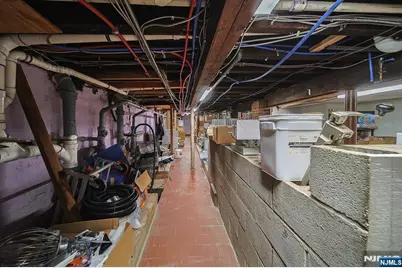 325 Broad Avenue, Palisades Park, NJ 07650 - Photo 23