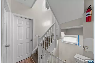 38-40 Nairn Place, Newark, NJ 07108 - Photo 17