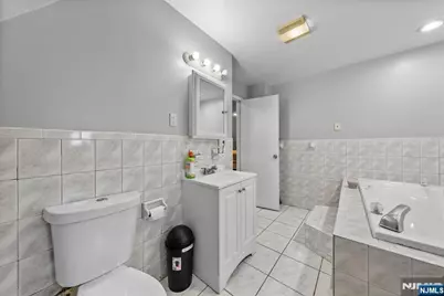 38-40 Nairn Place, Newark, NJ 07108 - Photo 21