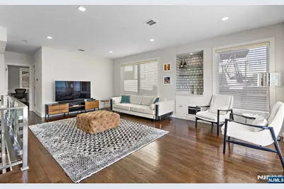 504 Undercliff Avenue, Edgewater, NJ 07020 - Photo 29