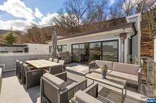 504 Undercliff Ave, Edgewater, NJ 07020 - Photo 35