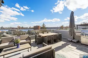 504 Undercliff Ave, Edgewater, NJ 07020 - Photo 33