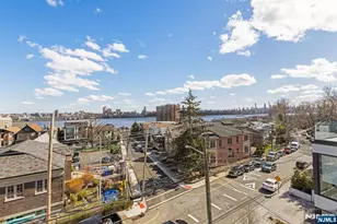 504 Undercliff Ave, Edgewater, NJ 07020 - Photo 41