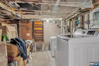 644 Valley Brook Avenue, Lyndhurst Township, NJ 07071 - Photo 25