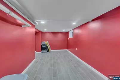 644 Valley Brook Avenue, Lyndhurst Township, NJ 07071 - Photo 29