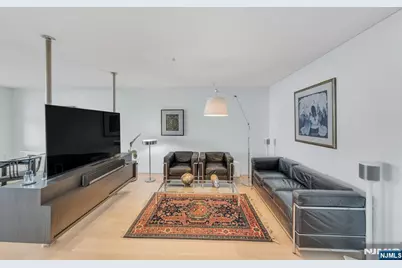 2200 N Central 15G #15G, Fort Lee, NJ 07024 - Photo 9