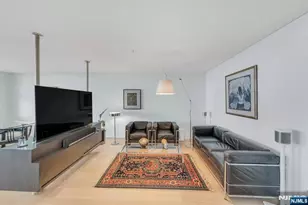 2200 N Central 15G, Fort Lee, NJ 07024 - Photo 9