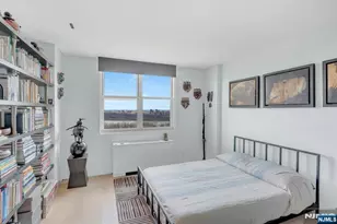 2200 N Central 15G, Fort Lee, NJ 07024 - Photo 35