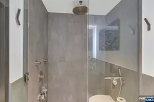 2200 N Central 15G, Fort Lee, NJ 07024 - Photo 33