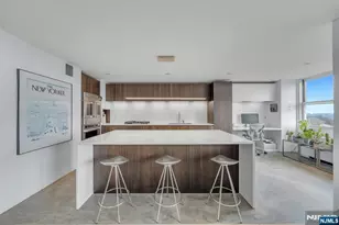 2200 N Central 15G, Fort Lee, NJ 07024 - Photo 17