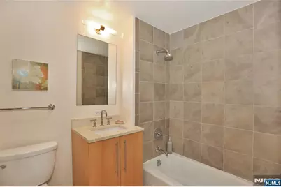 600 12th Street 810 #810, Palisades Park, NJ 07650 - Photo 11