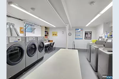 20A Lakeview Avenue, Leonia, NJ 07605 - Photo 5