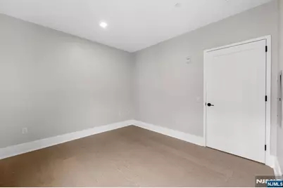 7101 River Road 202B #202B, North Bergen, NJ 07047 - Photo 9