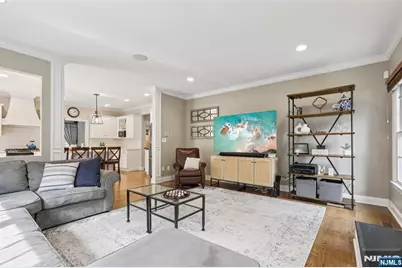 191 Hillside Avenue, Wyckoff Township, NJ 07481 - Photo 5