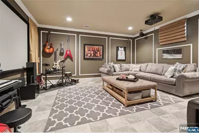 191 Hillside Avenue, Wyckoff Township, NJ 07481 - Photo 21