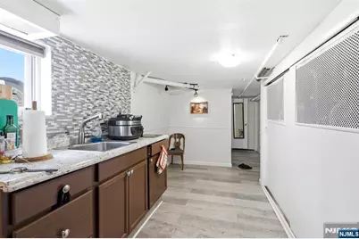 7-13 Henderson Boulevard, Fair Lawn, NJ 07410 - Photo 15