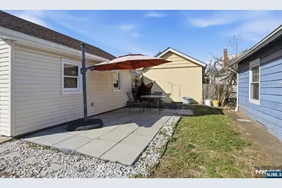 7-13 Henderson Boulevard, Fair Lawn, NJ 07410 - Photo 27
