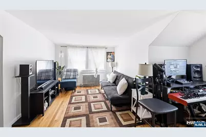 7-13 Henderson Boulevard, Fair Lawn, NJ 07410 - Photo 23