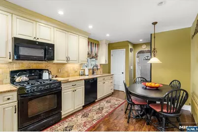 191 Donaldson Avenue, Rutherford, NJ 07070 - Photo 9