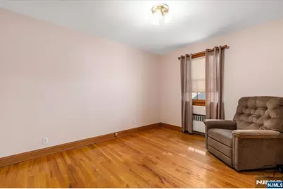 618 3rd Avenue, Lyndhurst Township, NJ 07071 - Photo 13