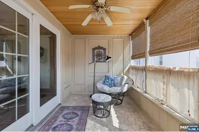 618 3rd Avenue, Lyndhurst Township, NJ 07071 - Photo 9