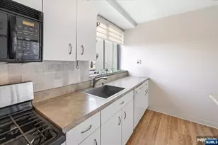 1 Horizon Road 1209, Fort Lee, NJ 07024 - Photo 9