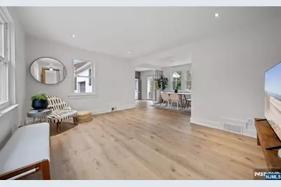 28 Kensington Avenue, Norwood, NJ 07648 - Photo 5