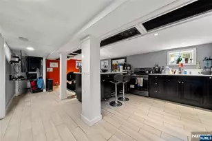 461 Greenmount Ave, Cliffside Park, NJ 07010 - Photo 19