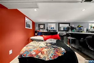 461 Greenmount Ave, Cliffside Park, NJ 07010 - Photo 21