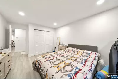 1420 Westgate Drive 8109 #8109, Fort Lee, NJ 07024 - Photo 11