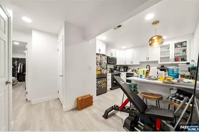 1420 Westgate Drive 8109 #8109, Fort Lee, NJ 07024 - Photo 9