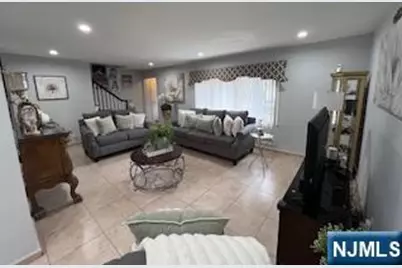 36-14 Northern Drive, Fair Lawn, NJ 07410 - Photo 5