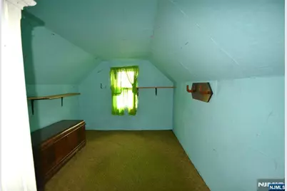 10 Lake Avenue, Clifton, NJ 07011 - Photo 23