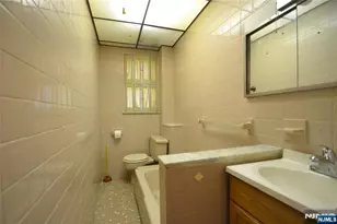 10 Lake Ave, Clifton, NJ 07011 - Photo 11