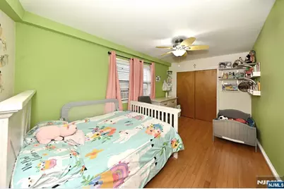 41 Demott Avenue, Clifton, NJ 07011 - Photo 15
