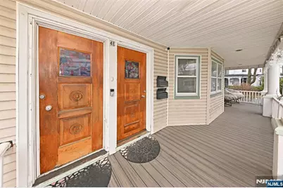41 Demott Avenue, Clifton, NJ 07011 - Photo 3