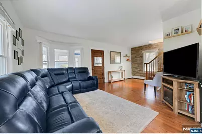 172 Yawpo Avenue, Oakland, NJ 07436 - Photo 9