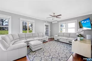 1130 Abbott Blvd, Fort Lee, NJ 07024 - Photo 3