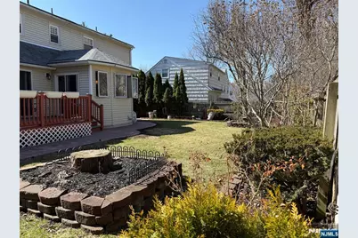 619 Cadmus Court, Teaneck Township, NJ 07666 - Photo 7