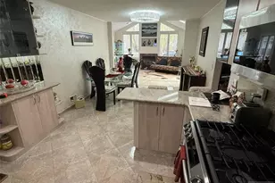 21A Millar Ct, Paramus, NJ 07652 - Photo 3