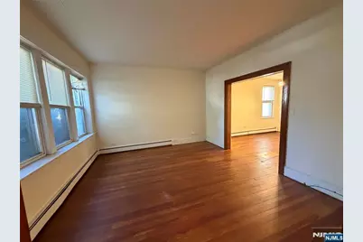 34 Feronia Way, Rutherford, NJ 07070 - Photo 5