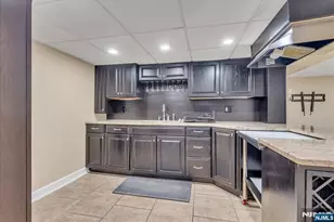 10 Irving Pl, Garfield, NJ 07026 - Photo 17