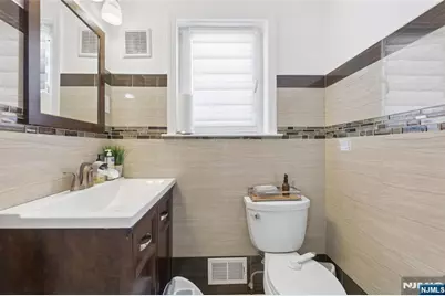 77 Scrivens Street, Totowa, NJ 07512 - Photo 21