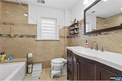 77 Scrivens Street, Totowa, NJ 07512 - Photo 7