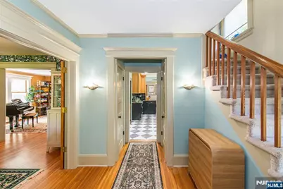 530 Up Mountain Avenue, Montclair, NJ 07043 - Photo 5